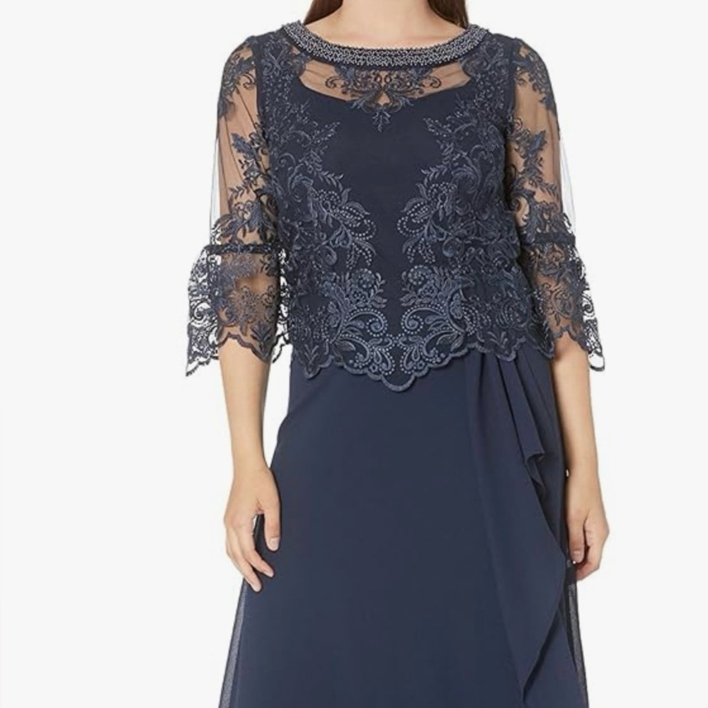 Chic Long Sleeve Navy Lace Dress NWT